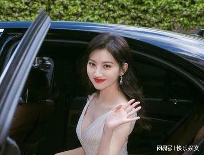上房车教导大家要好好学习景甜真的太甜尊龙凯时APP景甜把全部高中粉丝喊(图2)