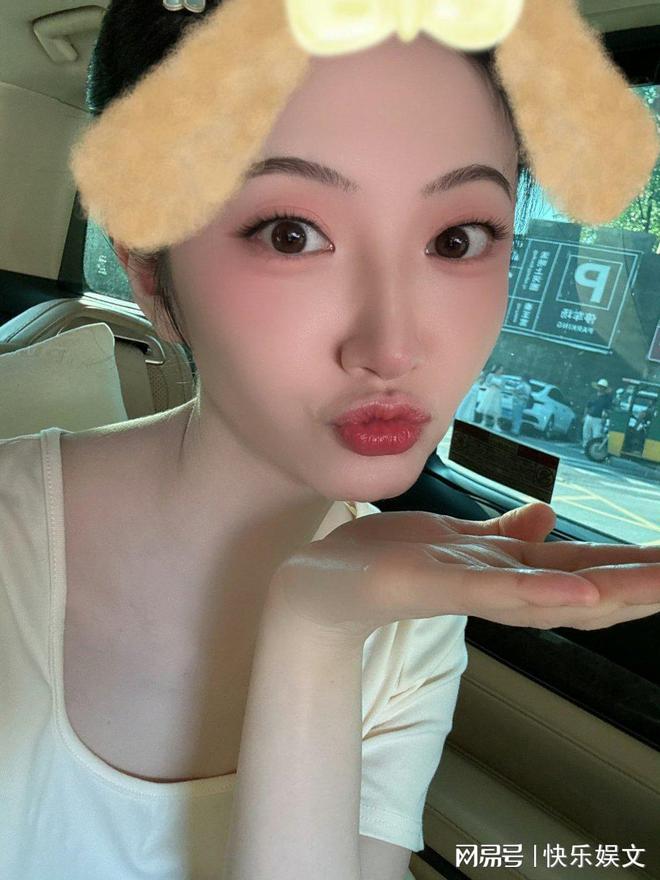 上房车教导大家要好好学习景甜真的太甜尊龙凯时APP景甜把全部高中粉丝喊(图5)